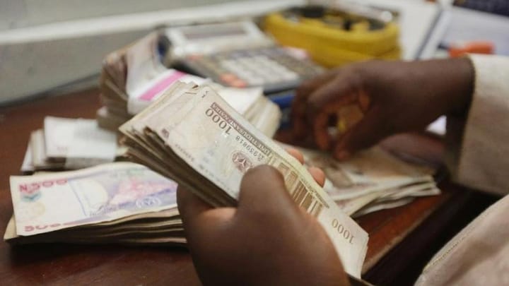 Nigeria's apex bank extends cash deposit fee suspension